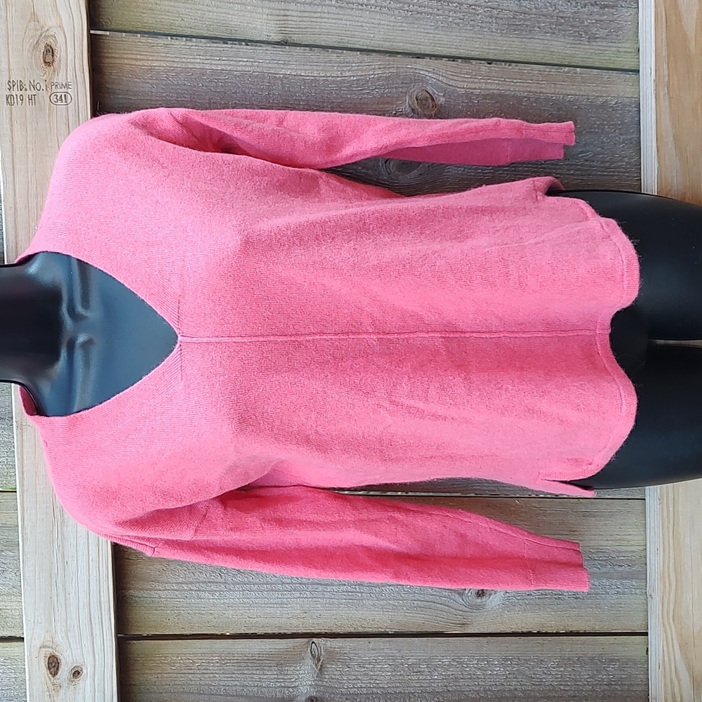 🏵️ Talbots Pure Cashmere Pink Sweater